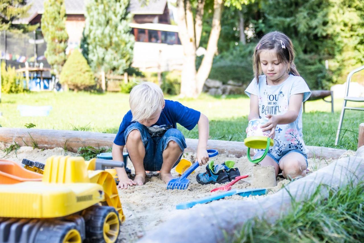 Familienhotel Adler Lingenau Bagian luar foto