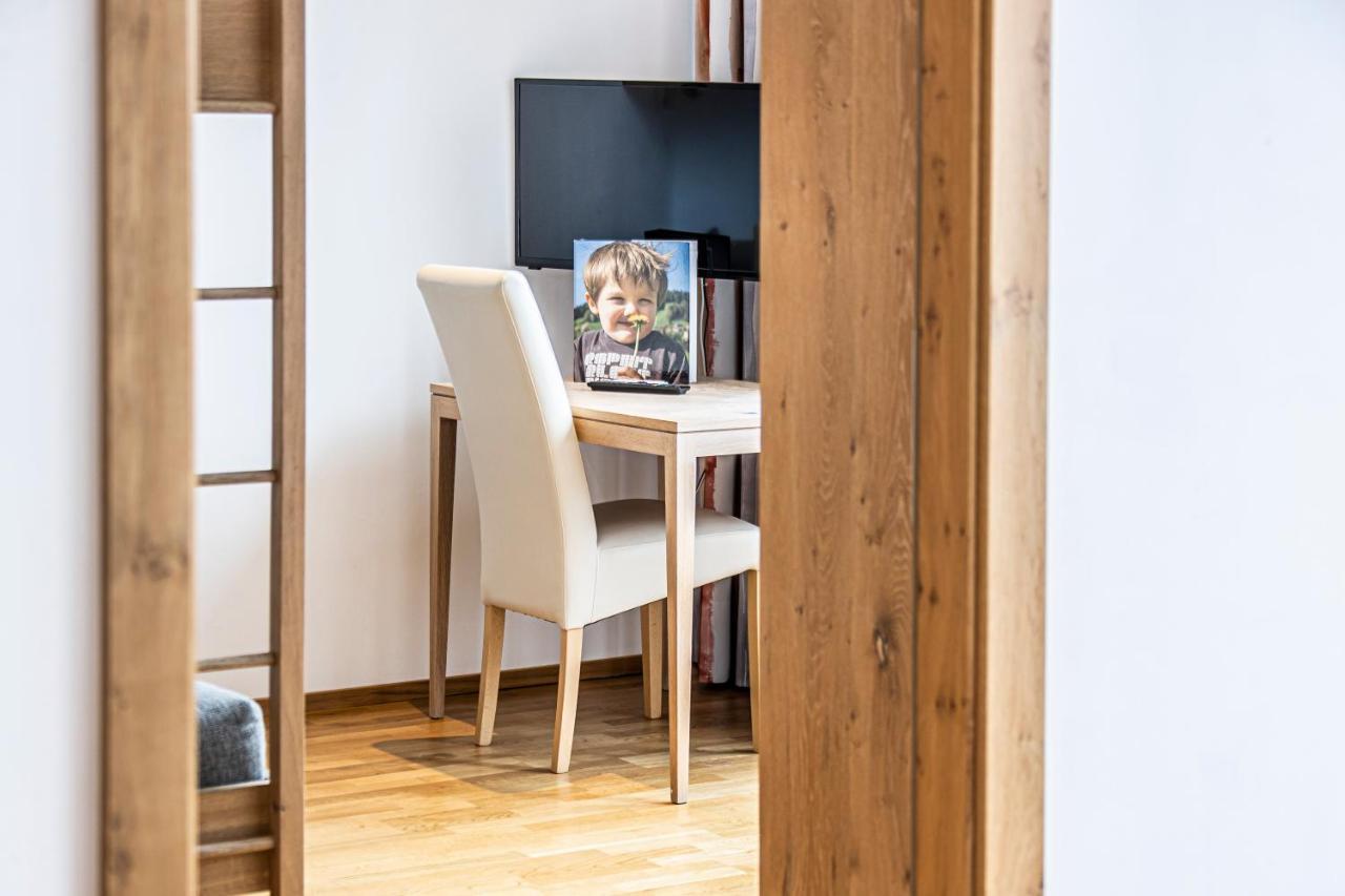 Familienhotel Adler Lingenau Bagian luar foto