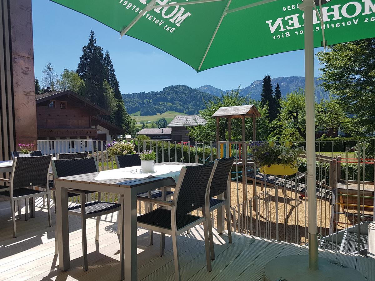 Familienhotel Adler Lingenau Bagian luar foto