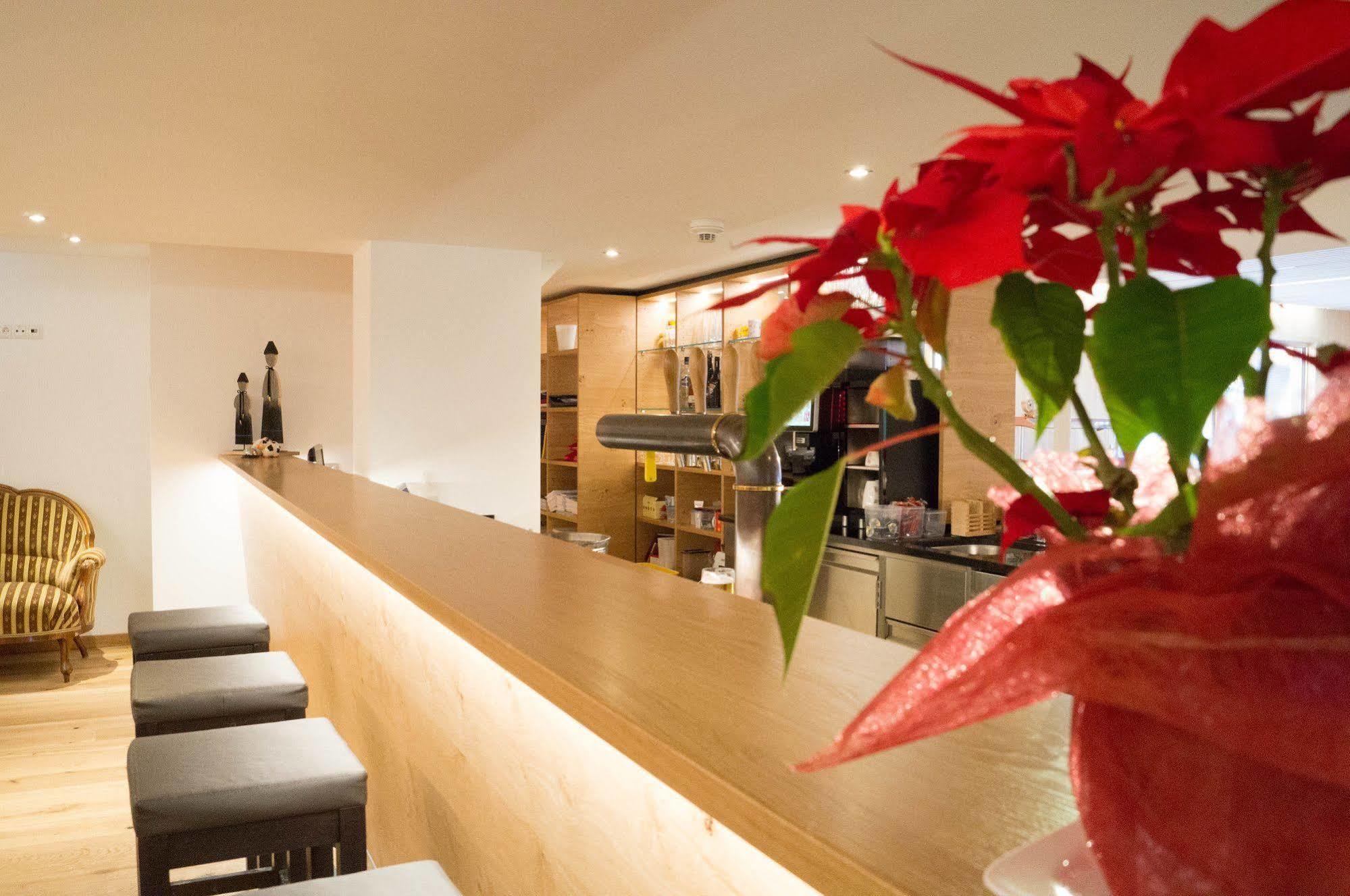 Familienhotel Adler Lingenau Bagian luar foto